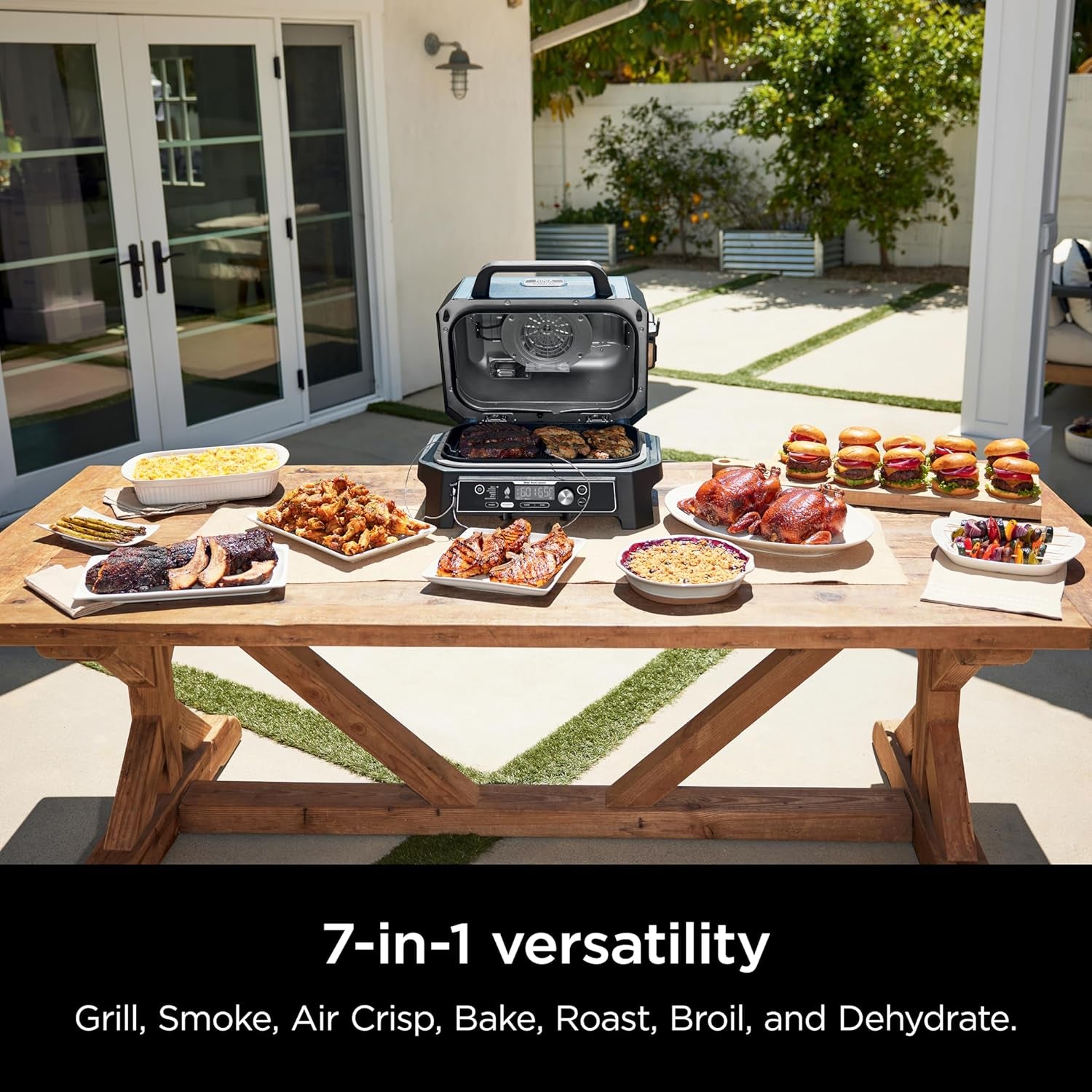 XL Smart Grill Smoker 7 In 1 With App Control Black