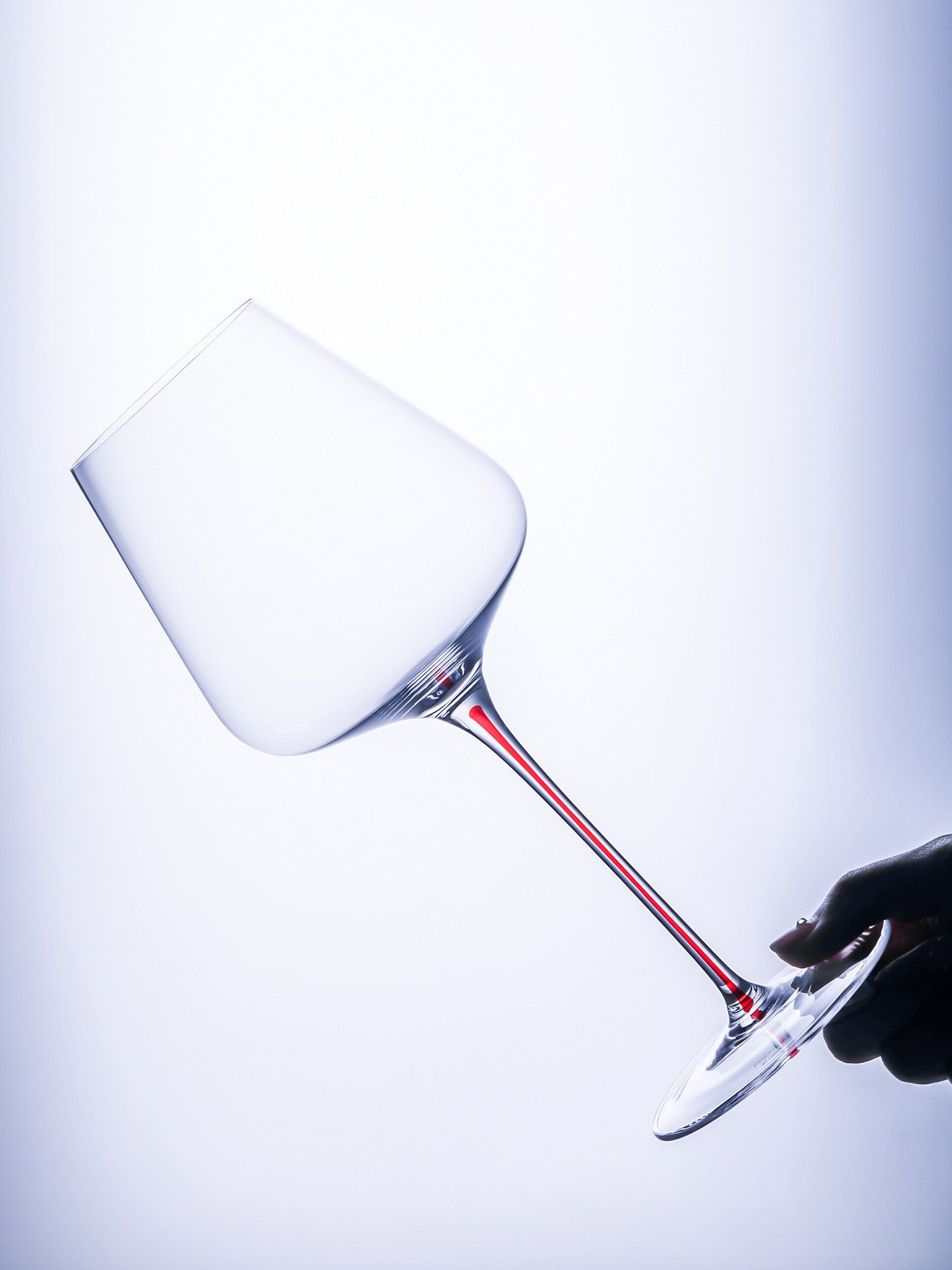 Large Bellied Crystal Glass Goblet For Elegant Home Use