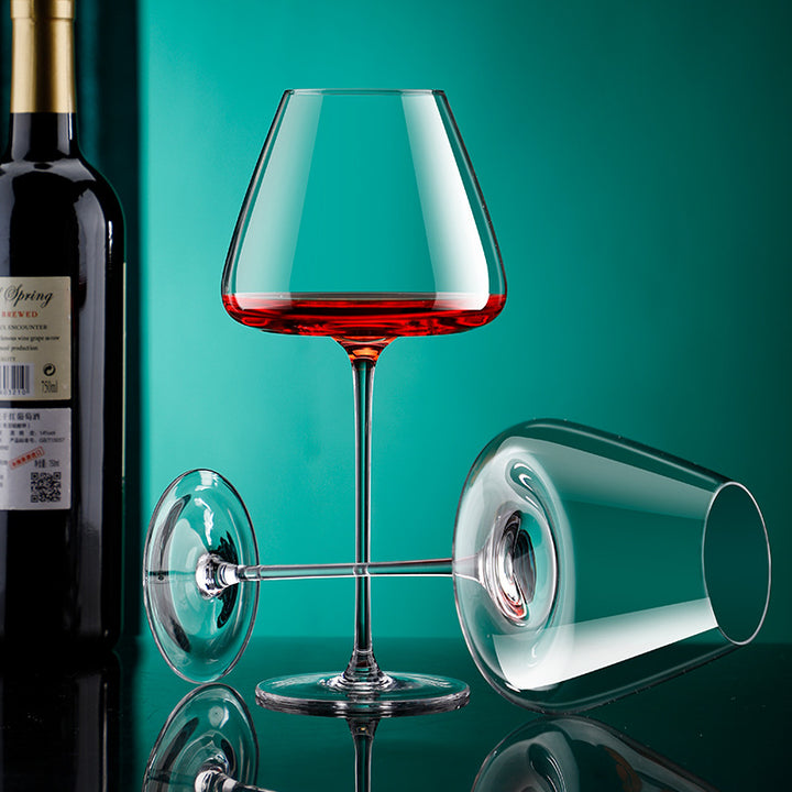 Elegant Crystal Glass Goblet For Home And Dining Use