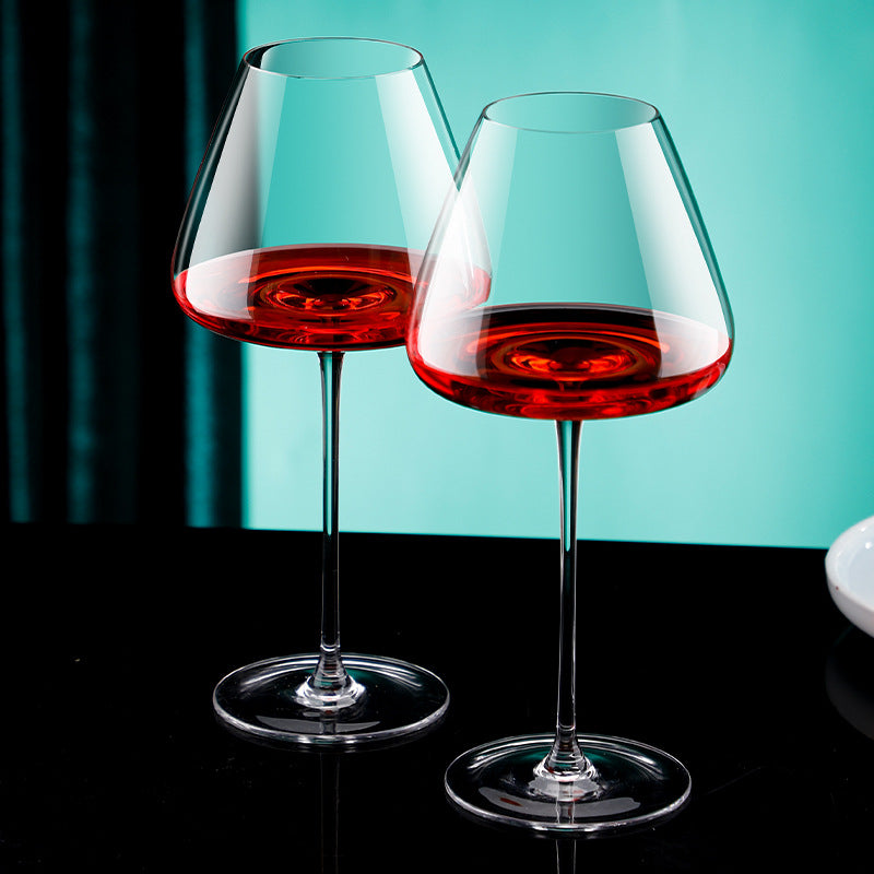 Elegant Crystal Glass Goblet For Home And Dining Use