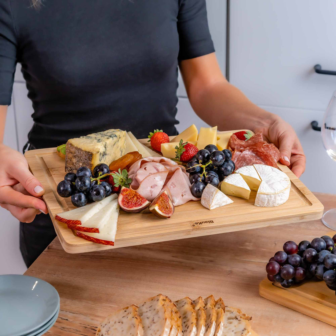 Wood Cutting Board for Kitchen 15x10 inch - Wooden Serving Tray -