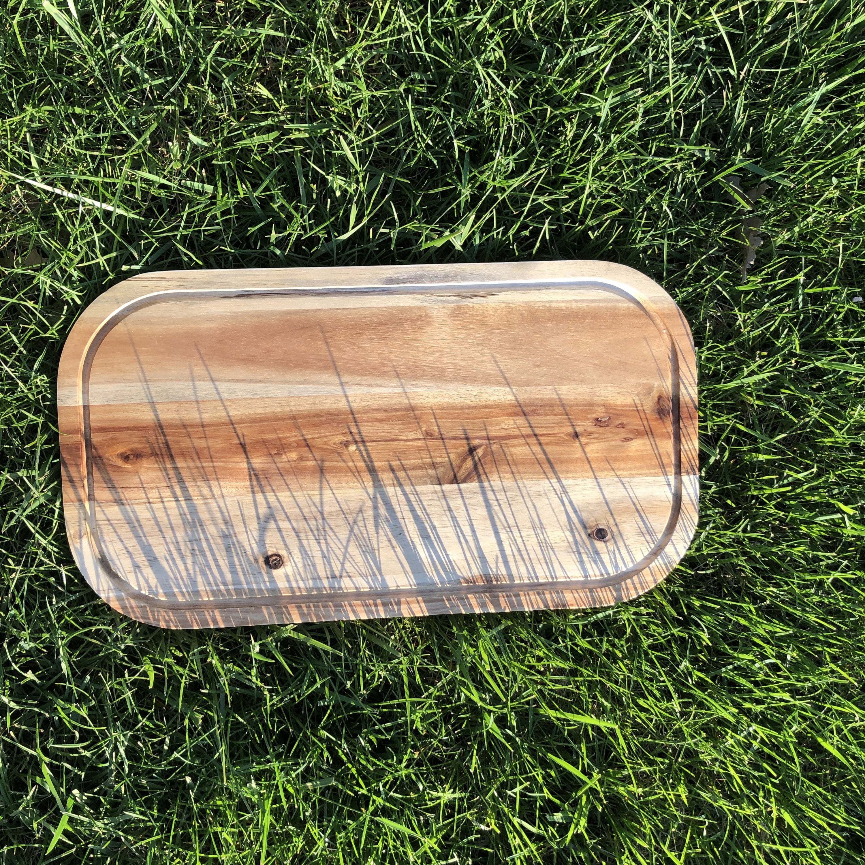 Zavis Green Acacia Wood Serving Rounded Cutting Board With Juice