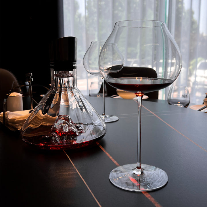 Hand Blown Crystal Glass Goblet For Elegant Home Use