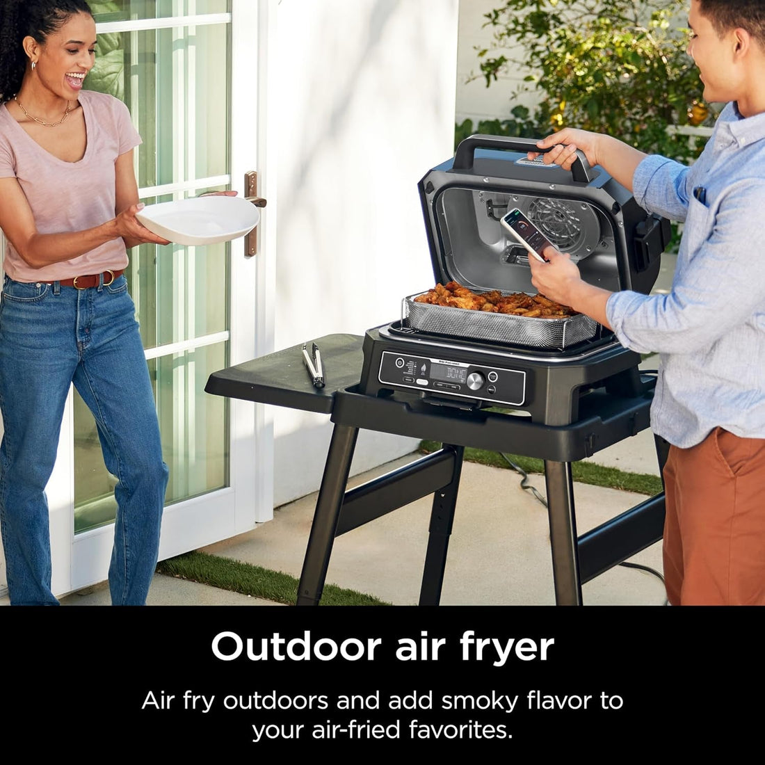 XL Smart Grill Smoker 7 In 1 With App Control Black