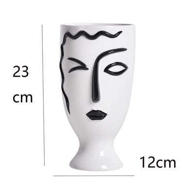 Personalized Home Showroom Decorative Vase For Interior Styling