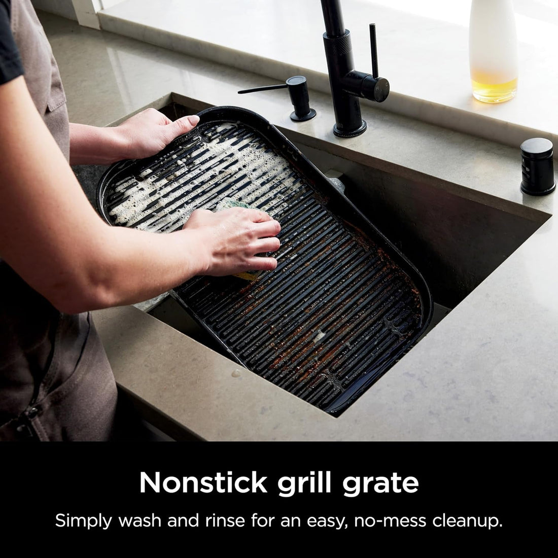 XL Smart Grill Smoker 7 In 1 With App Control Black